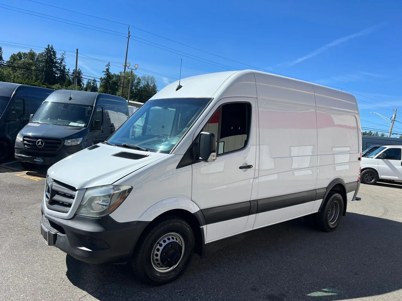 mercedes-benz sprinter cargo van 2017 WD3PF0CD4HP395406 image mercedes-benz sprinter cargo van 2017 WD3PF0CD4HP395406 image